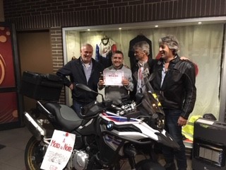 Bifanas e Moto da noite