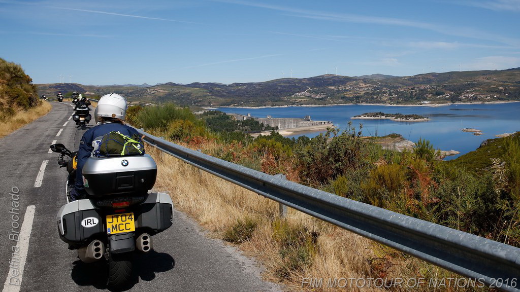 087 Por estradas do Norte de Portugal Barragem de Pisoes (Alto Rabagao)